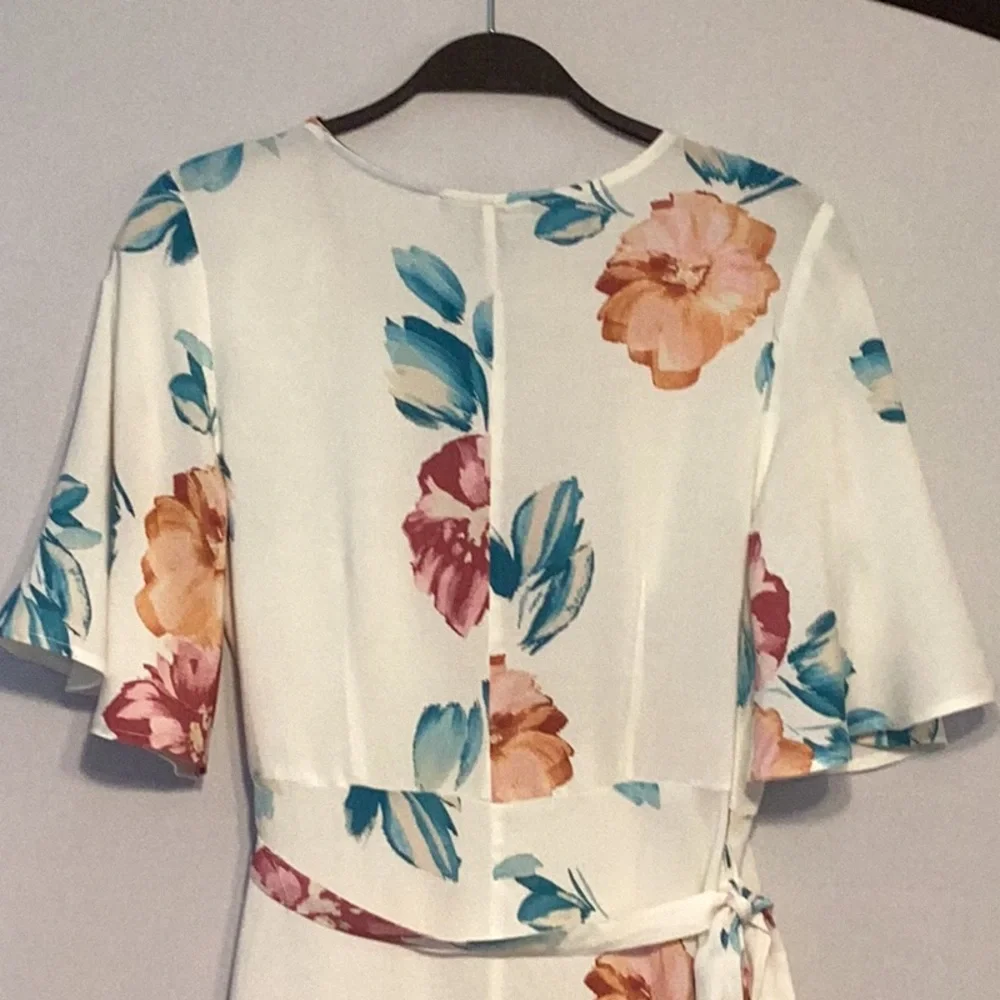 Forever 21 floral wrap high/low dress size small - Picture 5 of 8